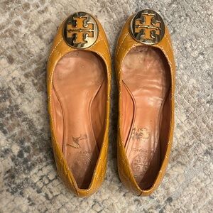 Tory Burch Amber/Tan/Burnt Orange Quilted Flats